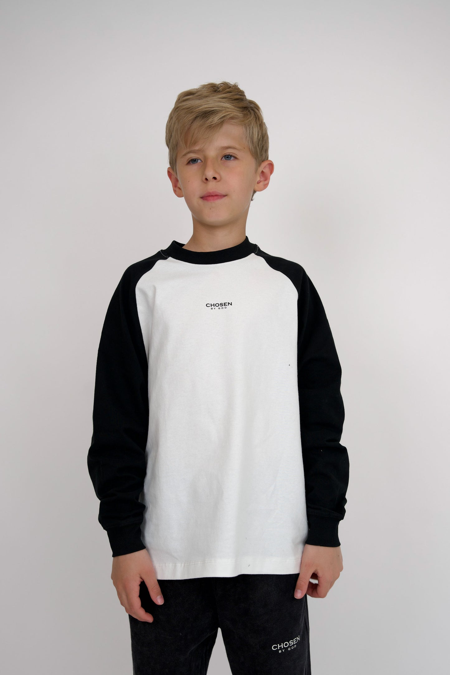 KIDS CREWNECK SWEATSHIRT - BLACK