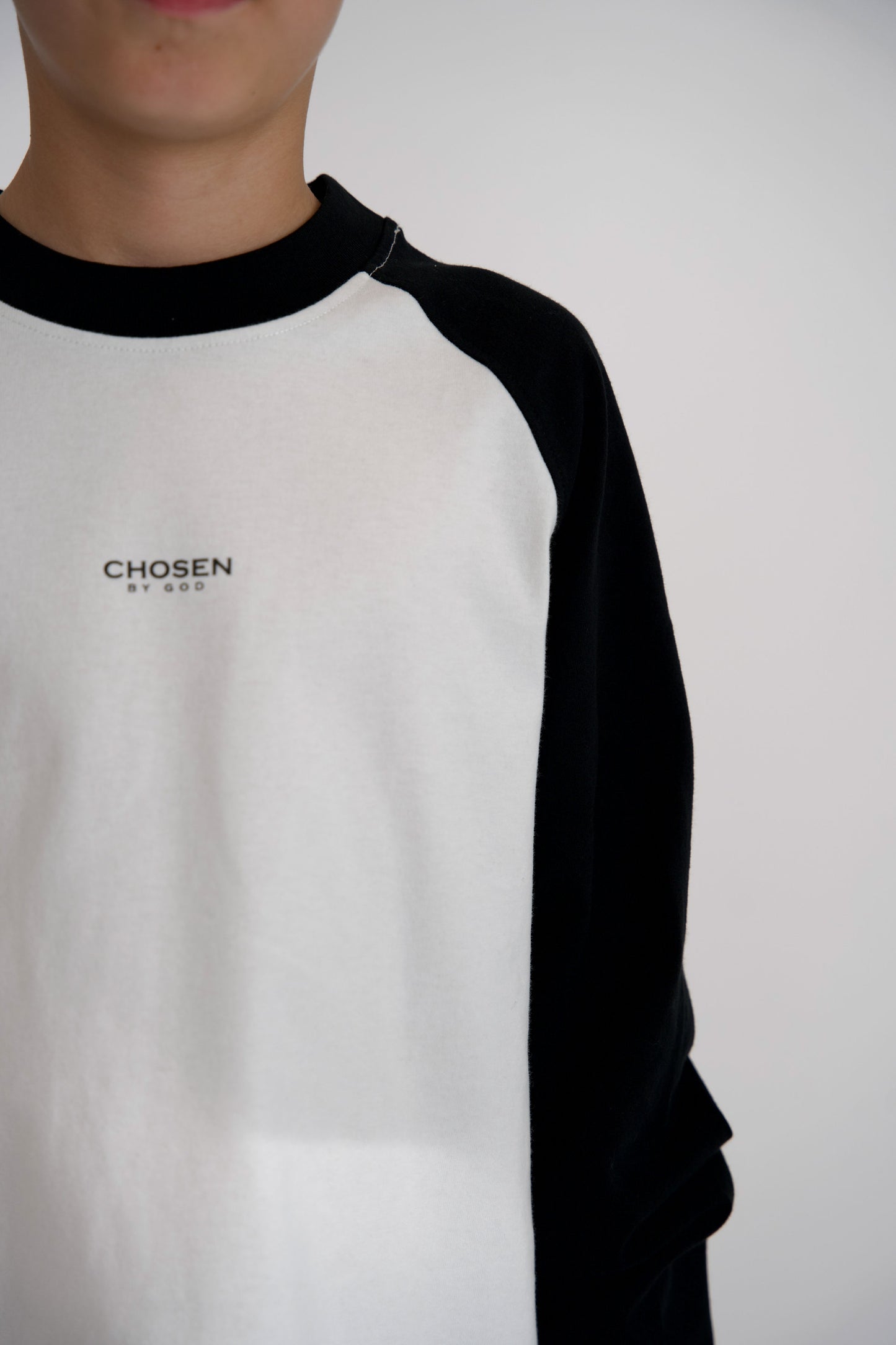 KIDS CREWNECK SWEATSHIRT - BLACK